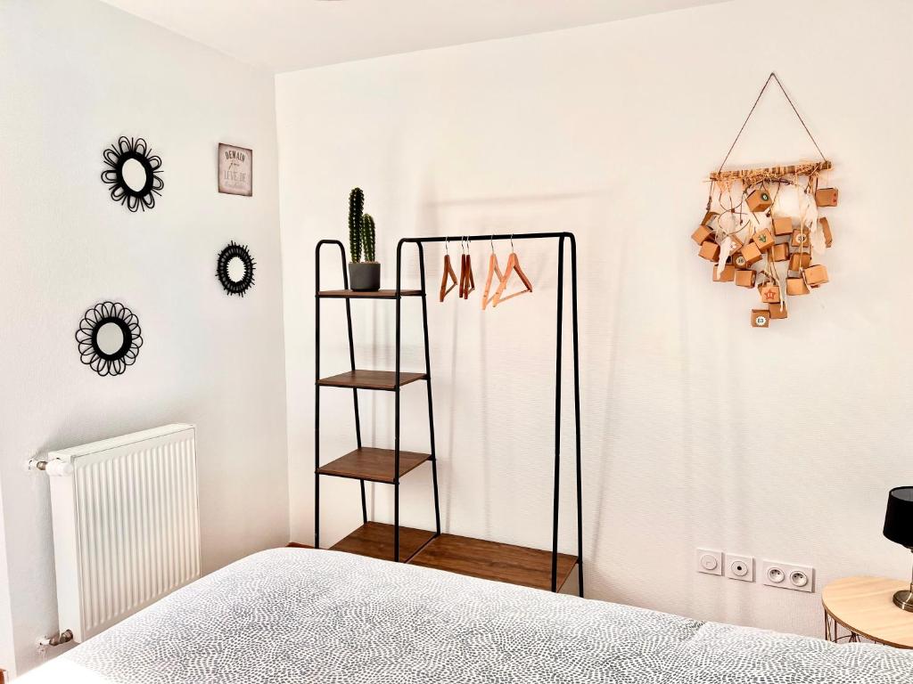 Villa 2 chambres Netflix - Wifi - Parking - Terasse photo 4