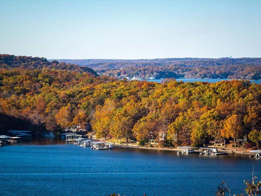 Loft , boat dock, 2 bedrooms , pet friendly image