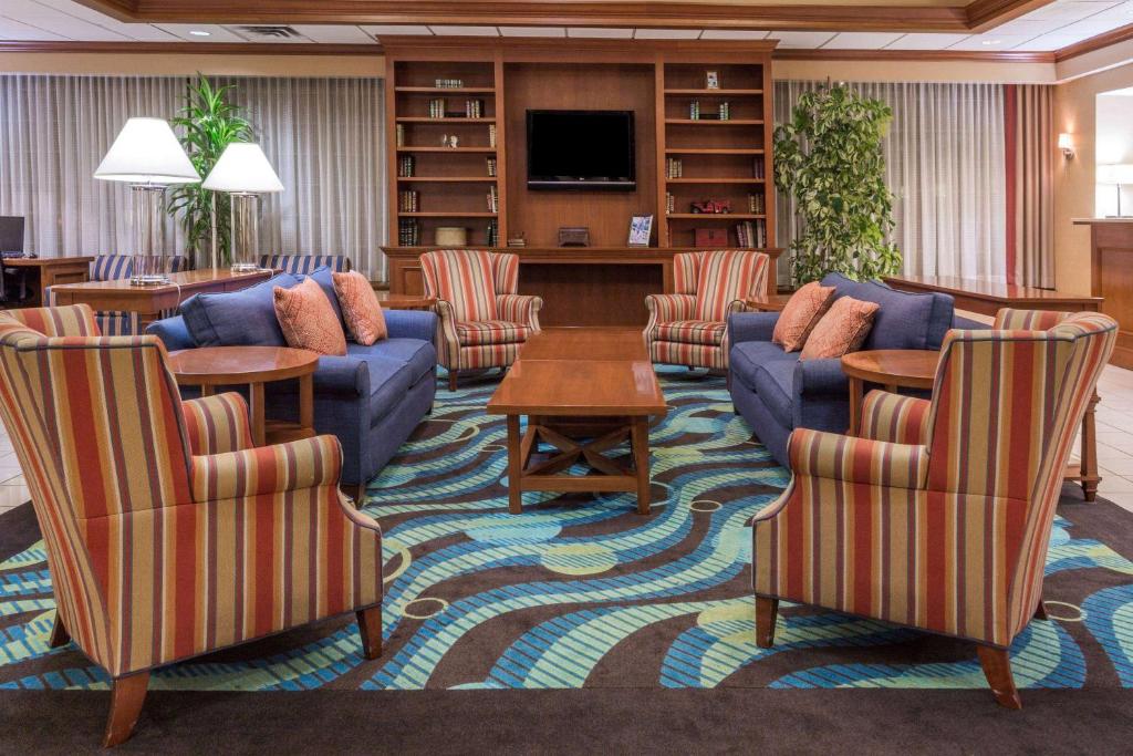 Wyndham Garden Manassas photo 2