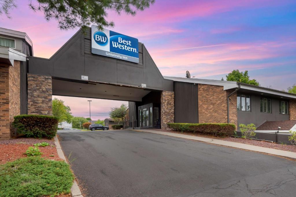 Best Western University Inn image