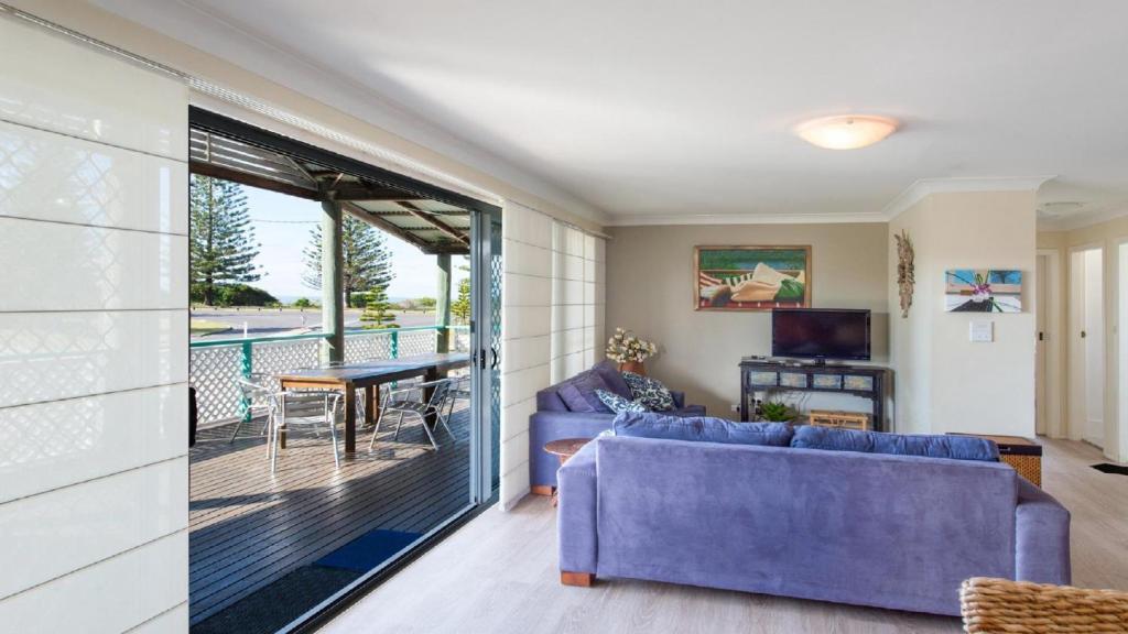 Beachdrift, 87 Yamba St photo 2