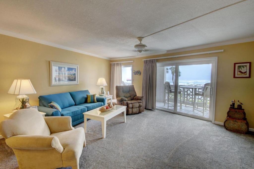 El Matador 324 - Gulf front with beautiful views of the Gulf and pool