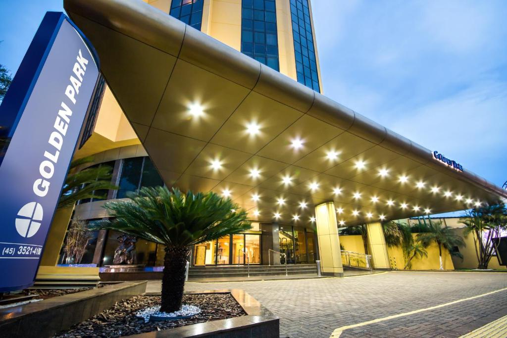 Hotel Golden Park Internacional Foz & Convenções photo 1