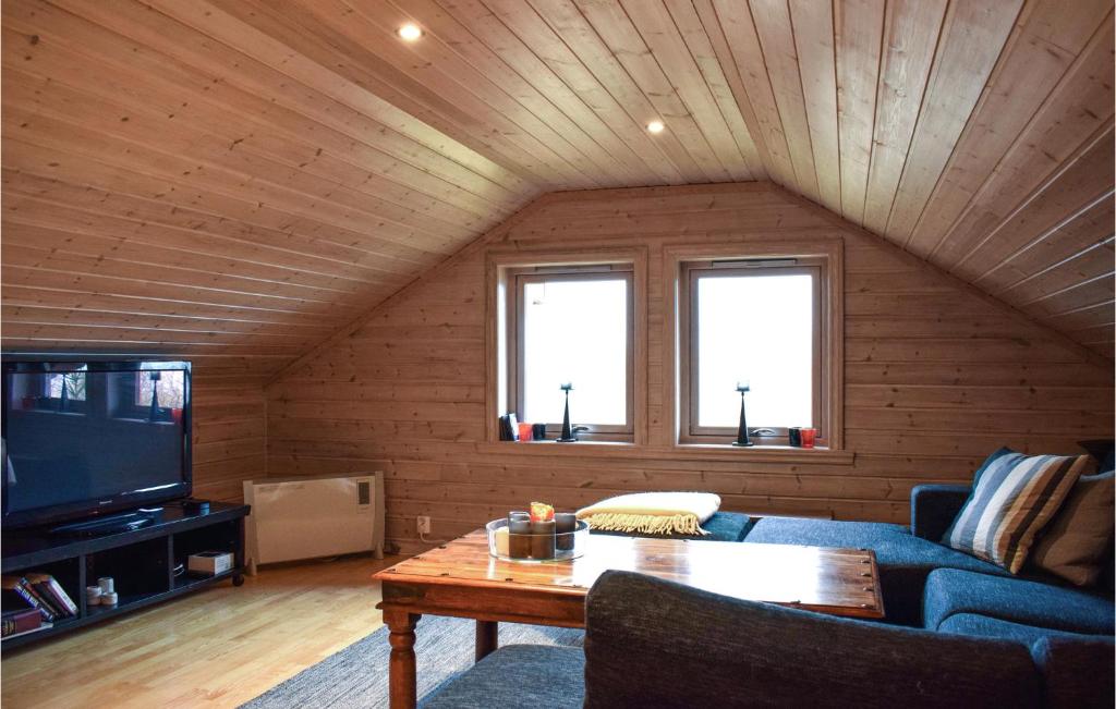 Nice Home In Norheimsund With Sauna, 5 Bedrooms And Wifi photo 3