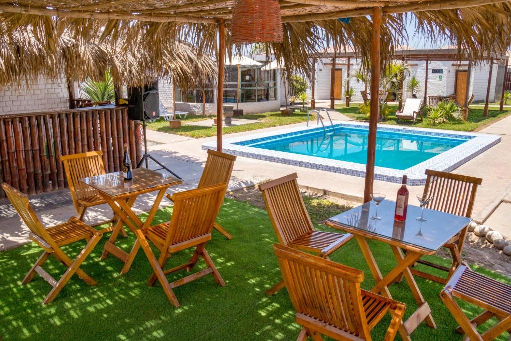 Hotel Los Bungalows photo 1