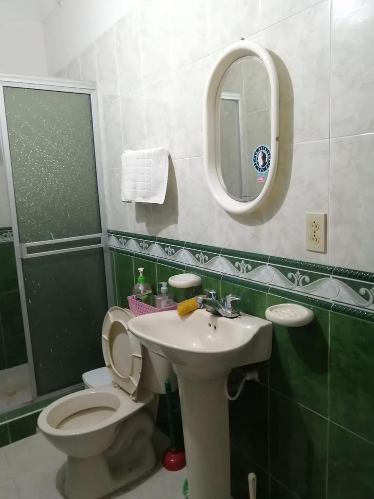 Casa entera, los clientes pueden usar todo el espacio y no tendrán que compartirlo con el anfitrión ni con otros huéspedes photo 3