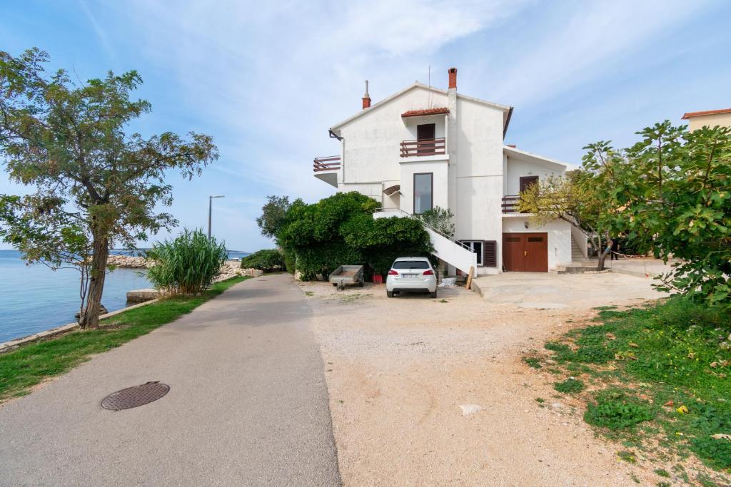 Apartment Mandre 4101a photo 1