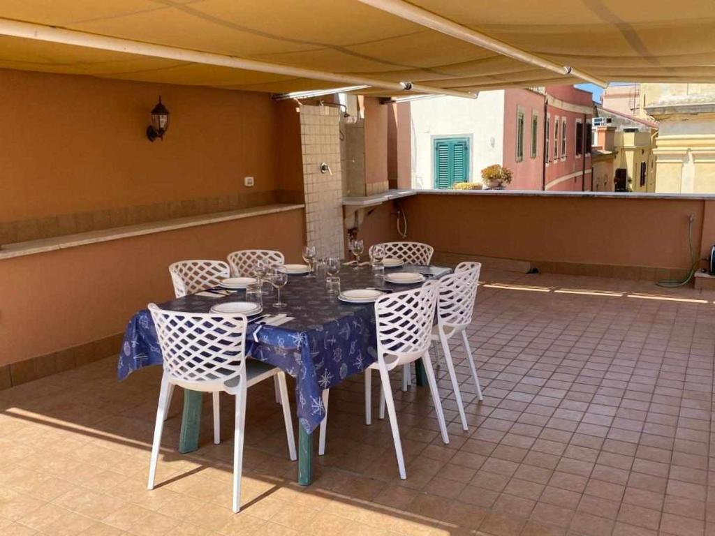 Attico Medieval Sea View Nettuno photo 4