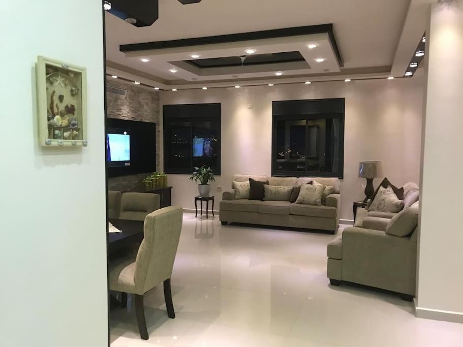 MC (Rental Apartments)