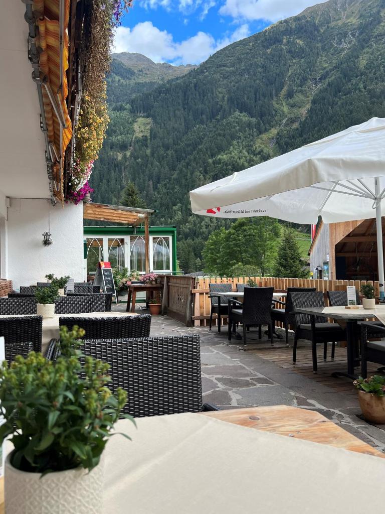 Hotel-Gasthof Waldcafé photo 1
