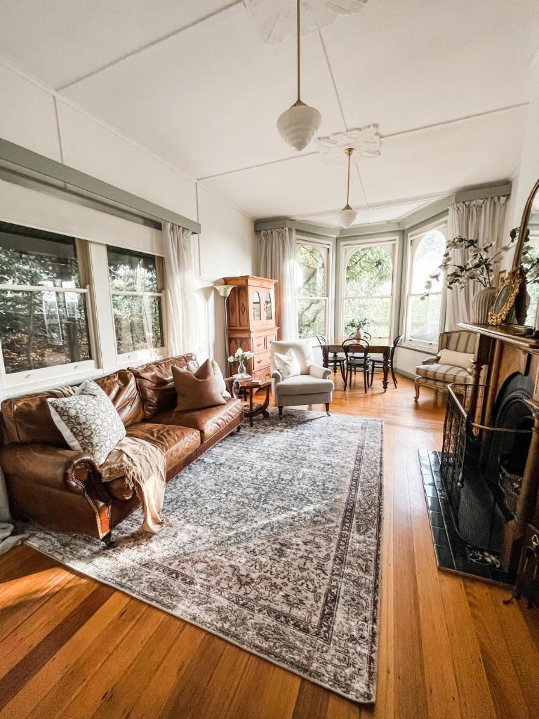 Woolrich Historic Garden Accommodation