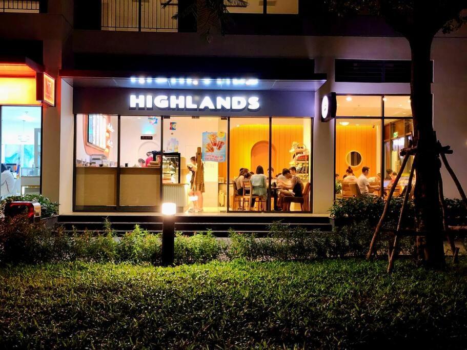 1BR Full Vinhomes Quận 9 High-tech Park District 9 photo 1