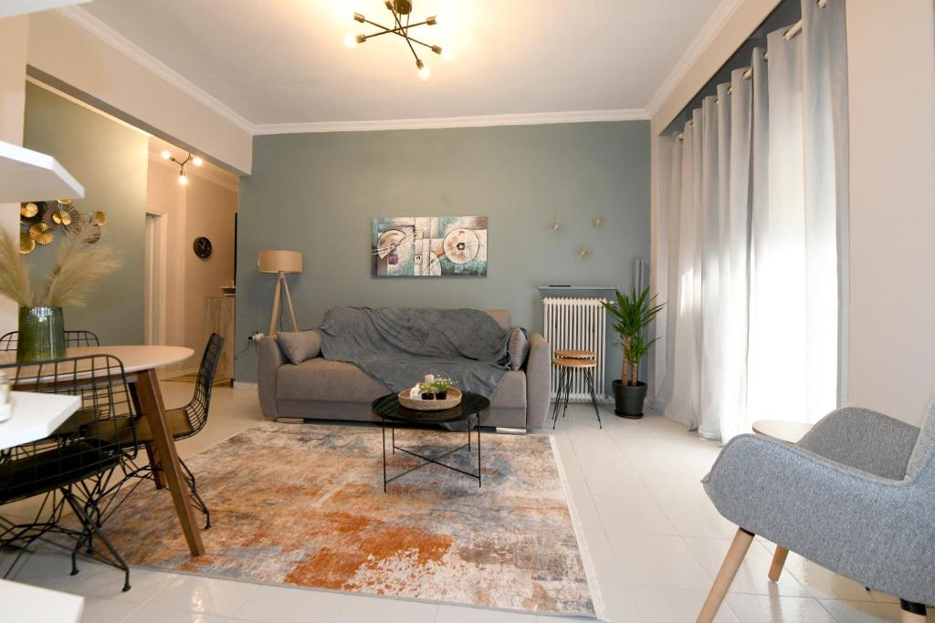 Lovely luxury apartment photo 1