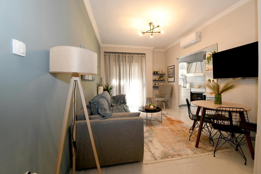 Lovely luxury apartment photo 4