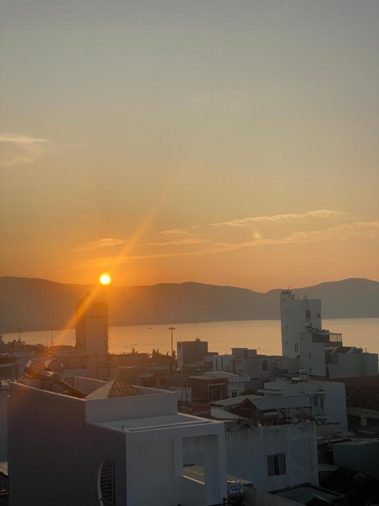 khách sạn ĐÔNG DƯƠNG