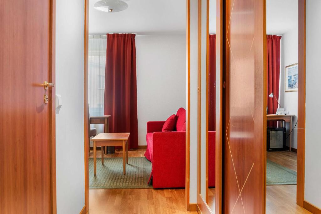 Sure Hotel by Best Western Esplanade photo 2
