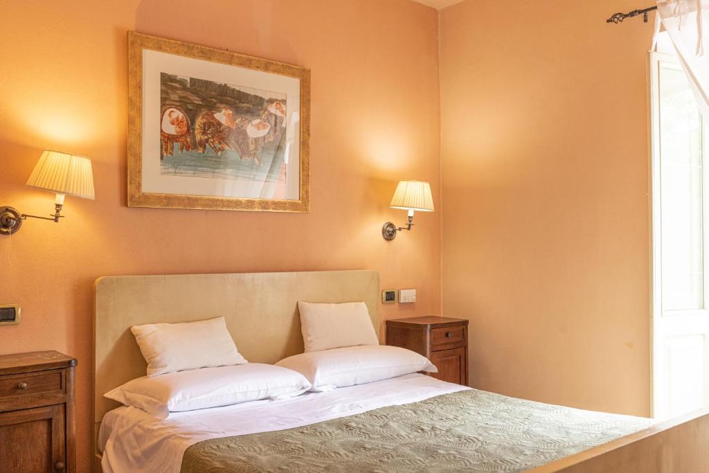 Hotel Antico Furlo - Tap to explore photos