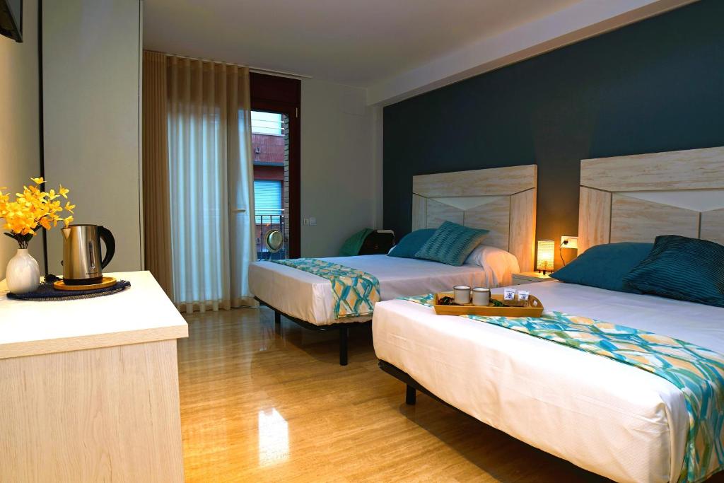 Can Mir Badalona Room Type - Double Room with Two Double Beds