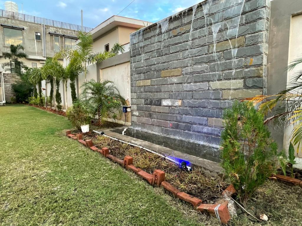 7 Hill Villa - 2 Bed Room Private Pool photo 4