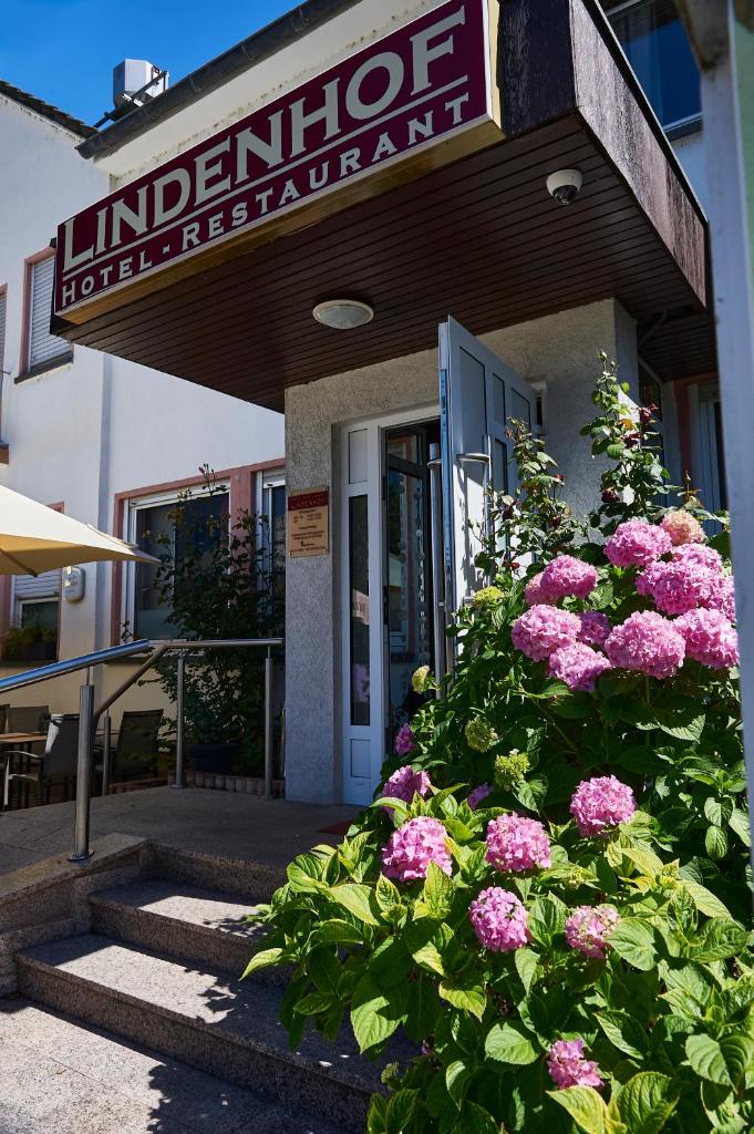 Hotel Restaurant Lindenhof photo 1