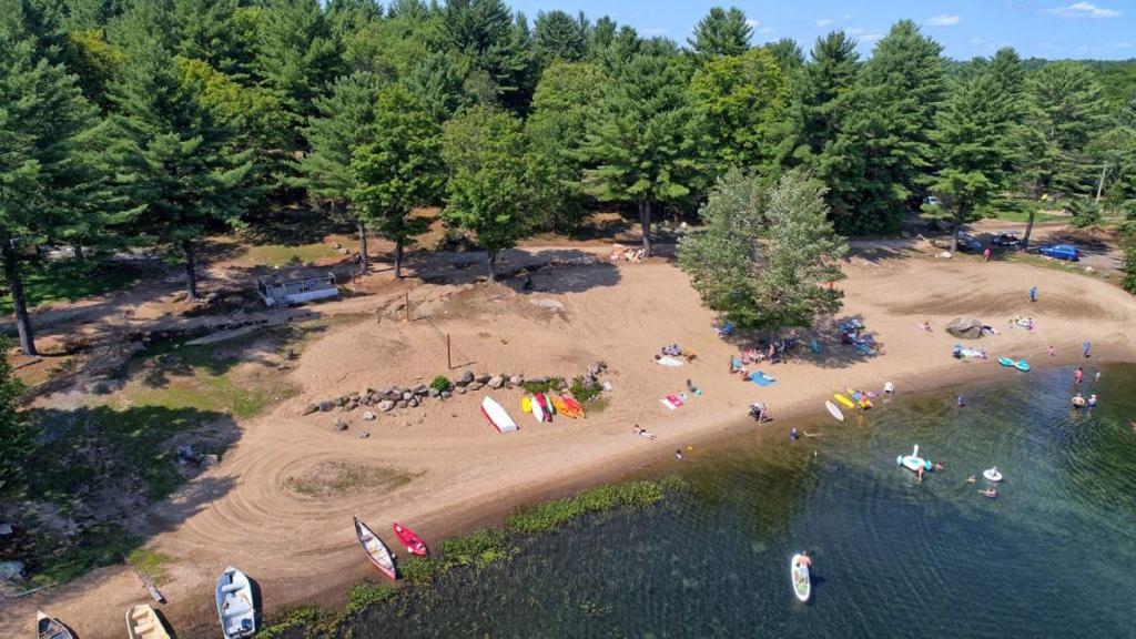 Bonnie Lake Resort photo 3
