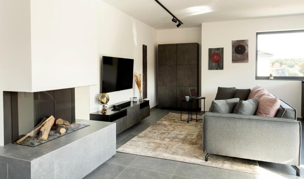 Luxus Penthouse mit Kamin und Sonnenterasse photo 1