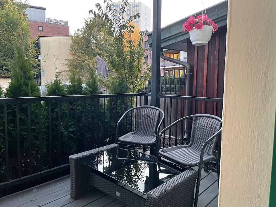 Lovely condo with fireplace & parking@city center photo 3
