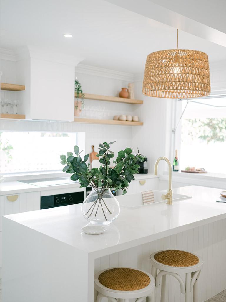 Bianco on Shoal - Luxe Beach house in Shoal Bay photo 2