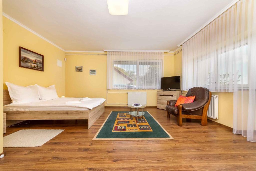 Apartment in Cserszegtomaj - Balaton 43108 photo 4
