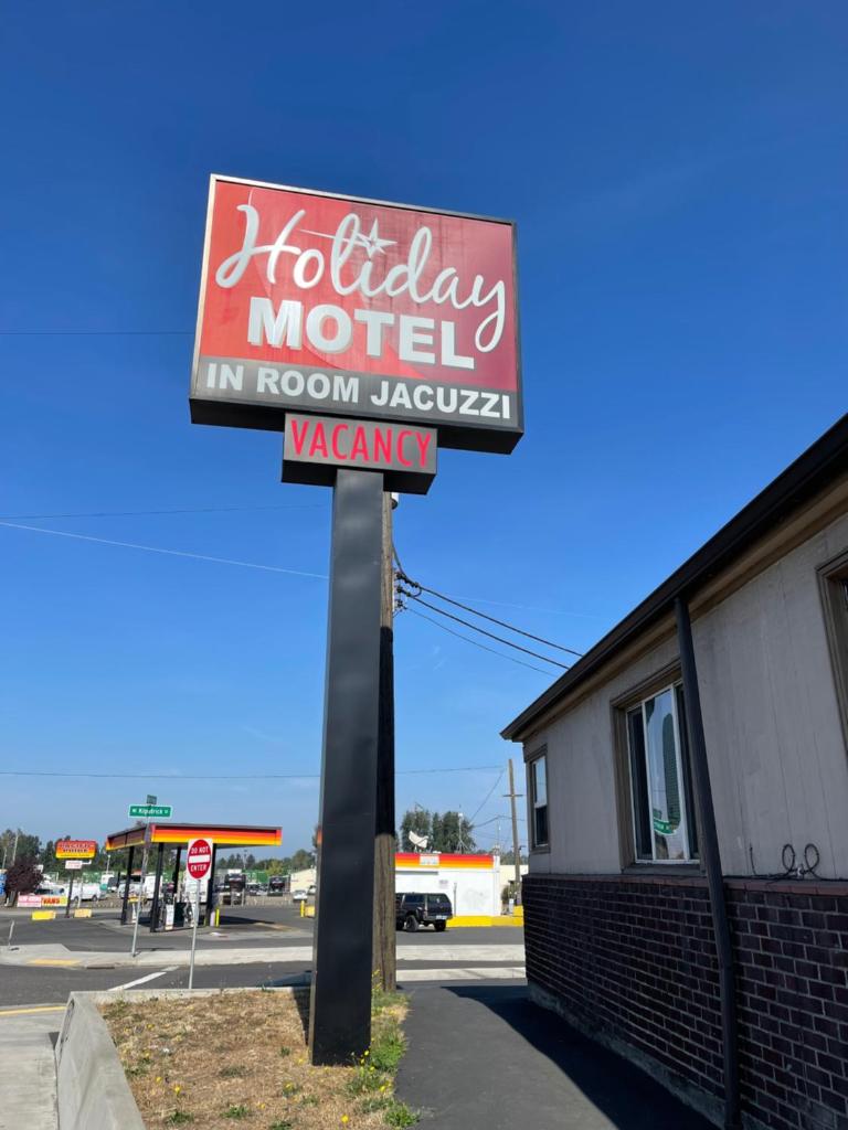 Holiday Motel image