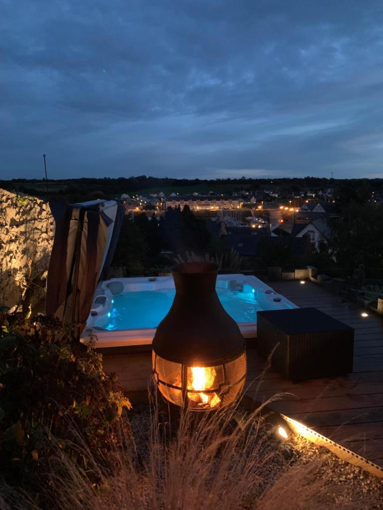Studio de Charme "Le Coquillage " Jacuzzi privatif photo 3