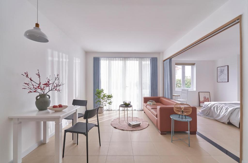 M Village Nguyễn Văn Hưởng