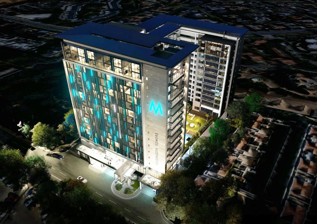 La Vista Dream Apartments Luxury & Modern with City View and Inverter back up!