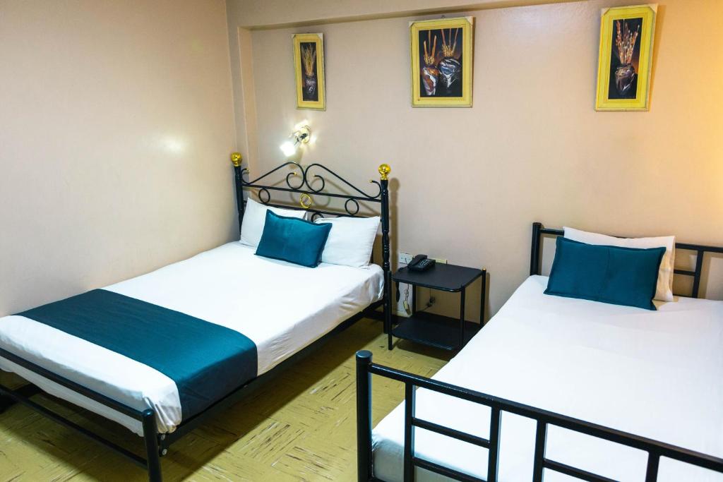 Hotel Aristi photo 1