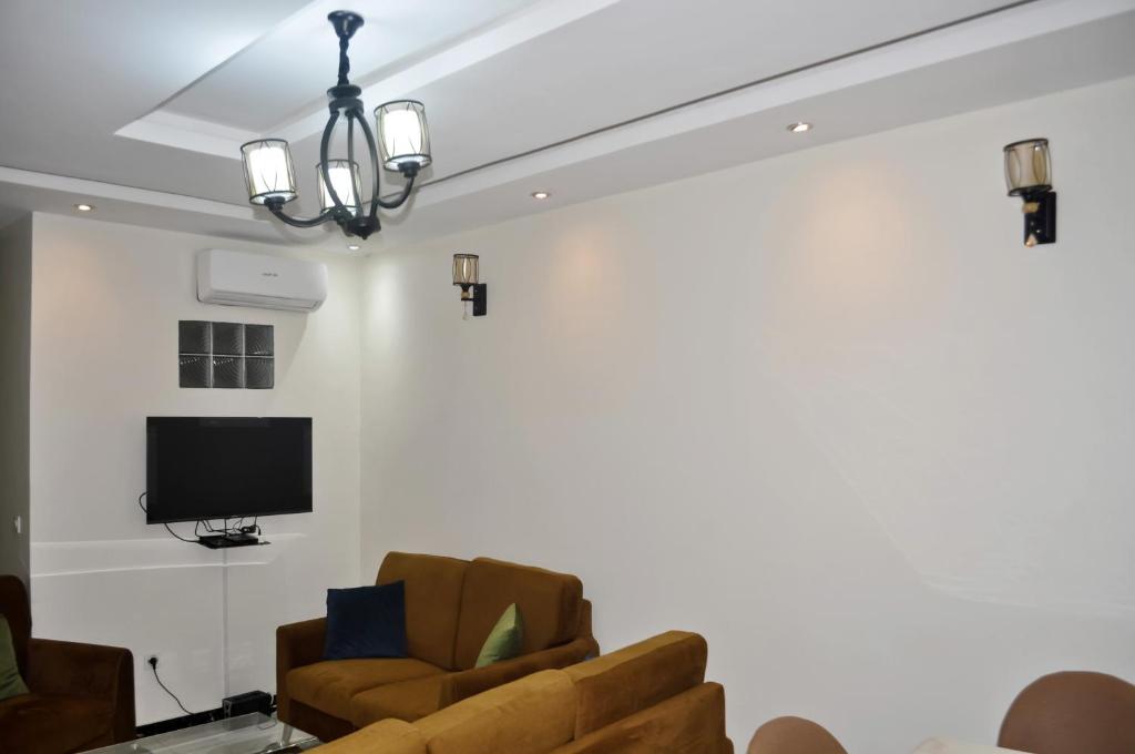 Appart luxueux moderne 2 lits 2 douches Makepe photo 3