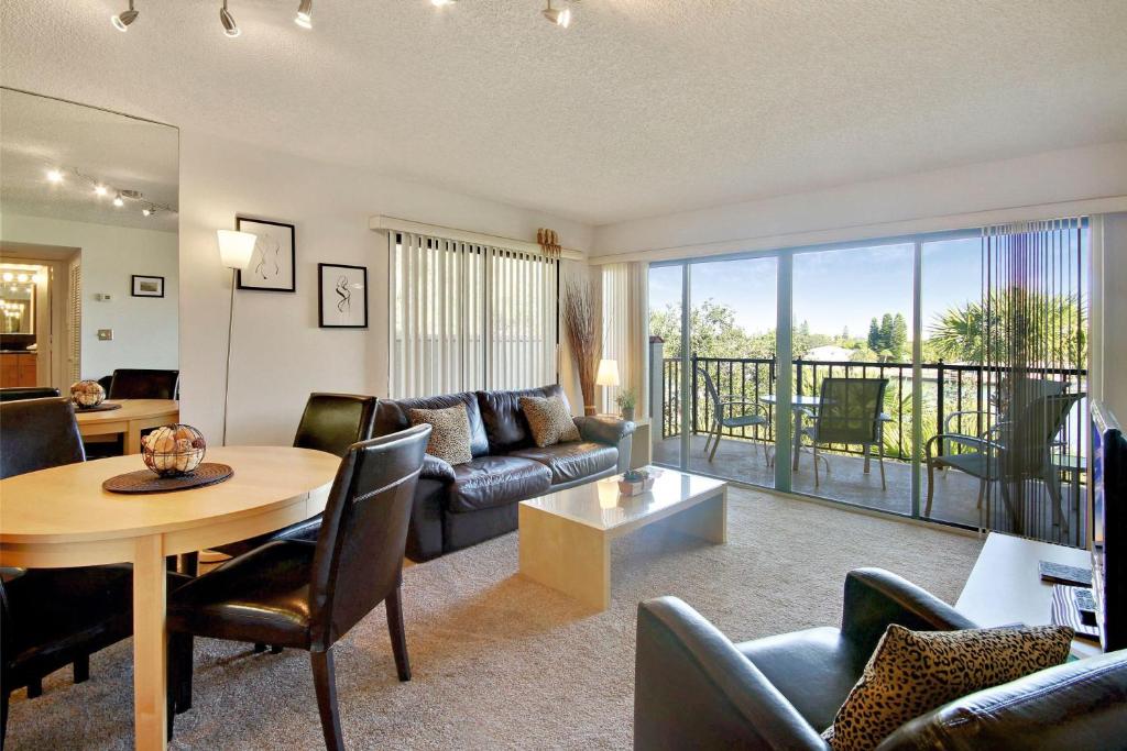 Land's End 1-402 Bay Front - Premier image
