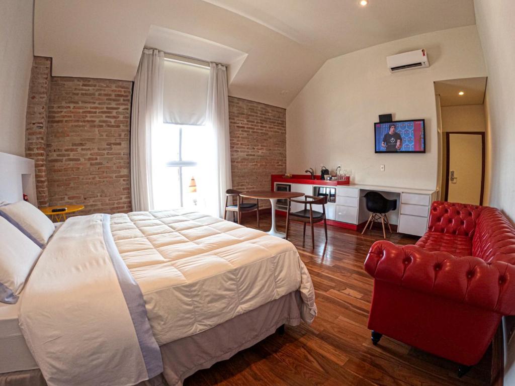 Austin Suites photo 2