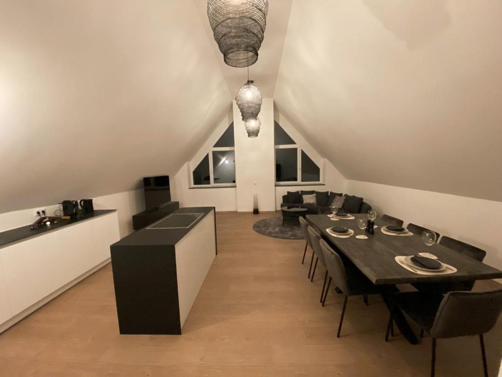 OASIS: Close to Munich - 4 Bedrooms - Kitchen photo 3