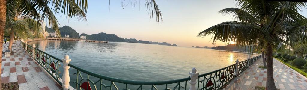 Cat Ba Bay Vision Hotel