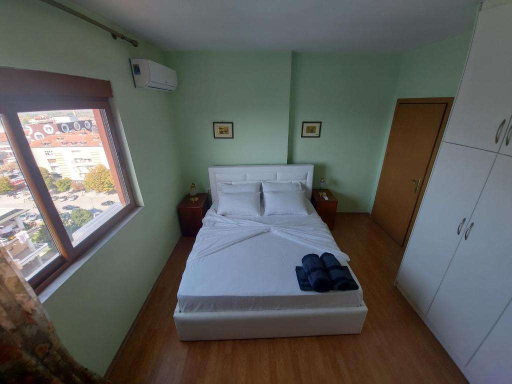 Geni Apartment photo 1