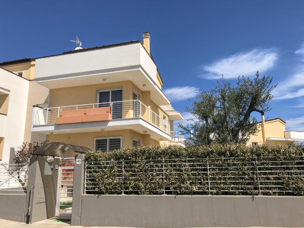 B&B ALLA NIVIERA photo 4