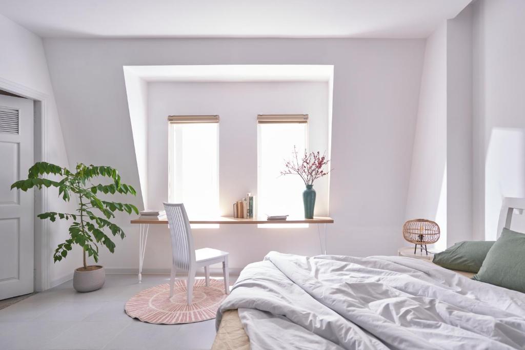 M Village Nguyễn Văn Hưởng