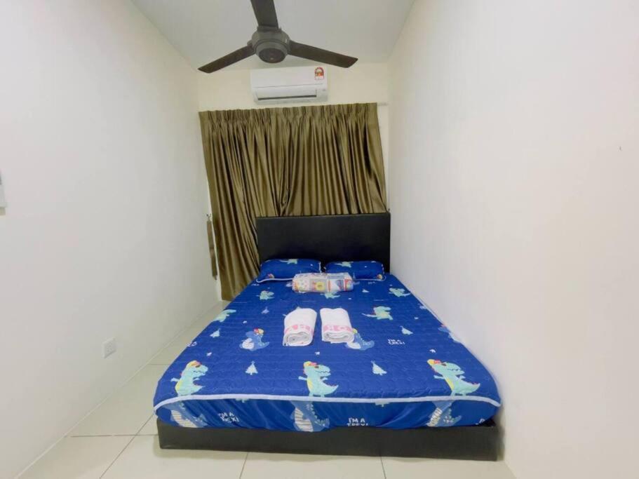 Double Storey Sweet Home 12pax @ Puncak Alam photo 3