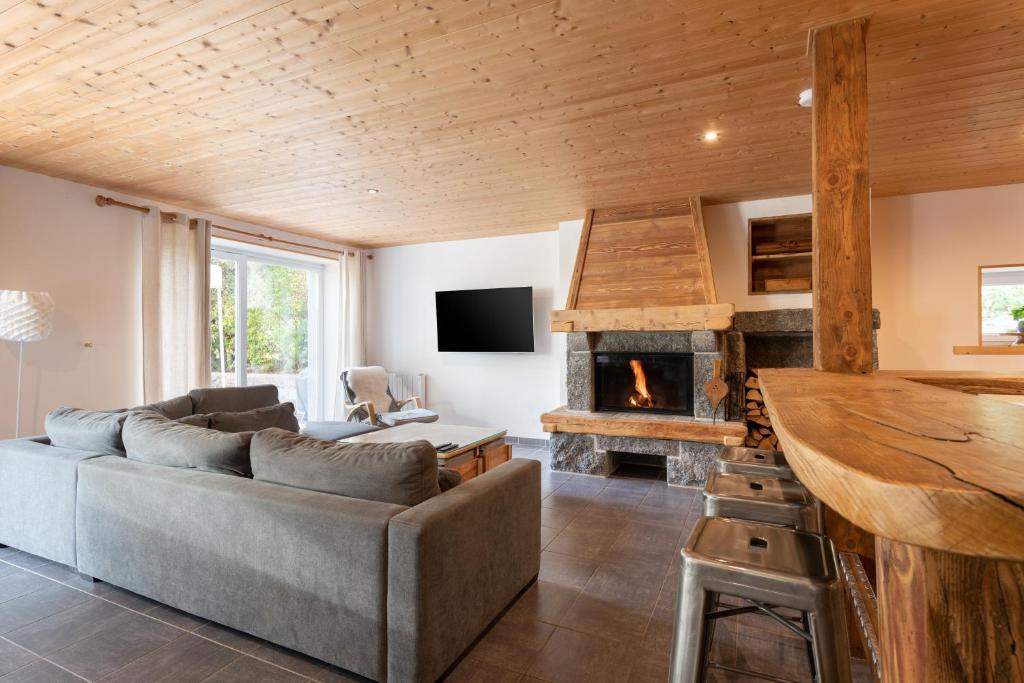 La Charbonnière, grand gîte haut-de-gamme avec jacuzzi et sauna photo 4