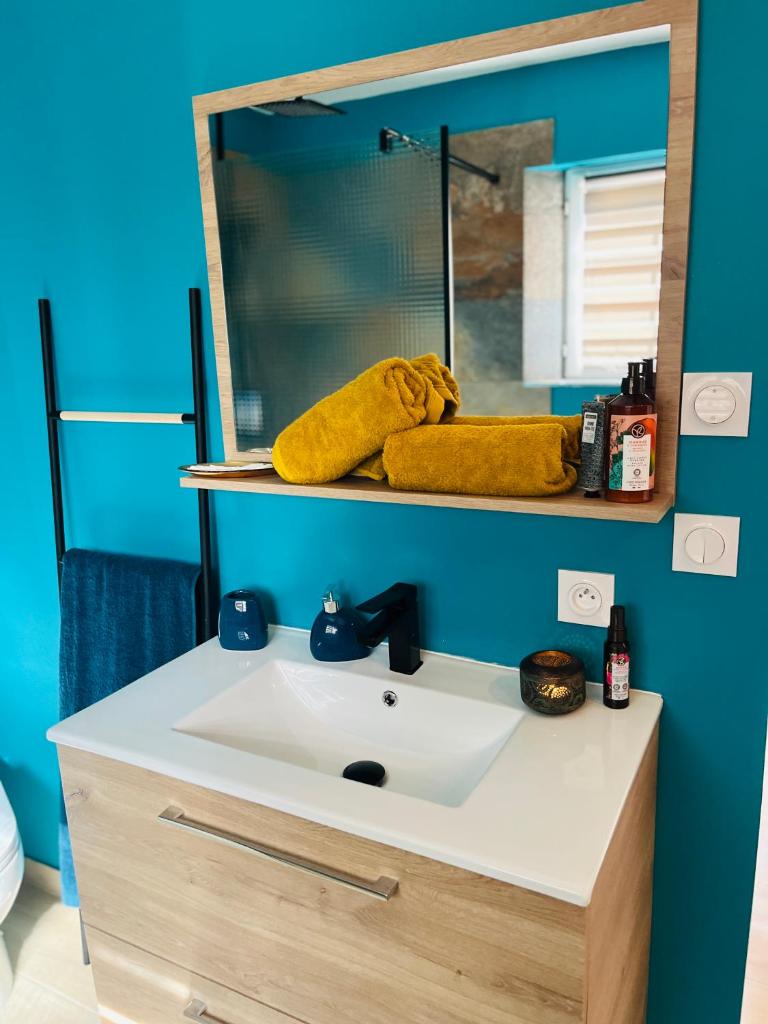 Appartement jacuzzi 4 étoiles - Love Room Merveille photo 2