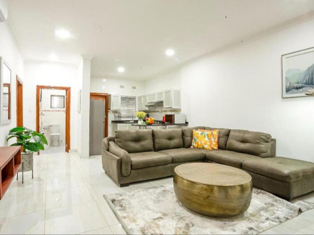 Pebble View Luxury Apartments photo 4