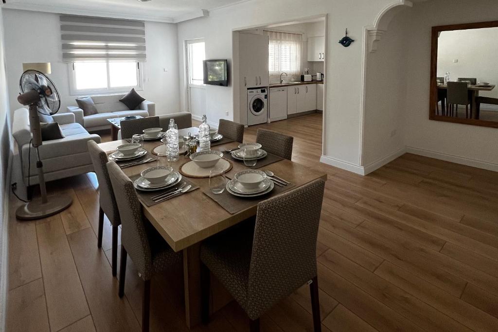 Stylish 3 BR apartment in Kyrenia Northern Cyprus photo 4