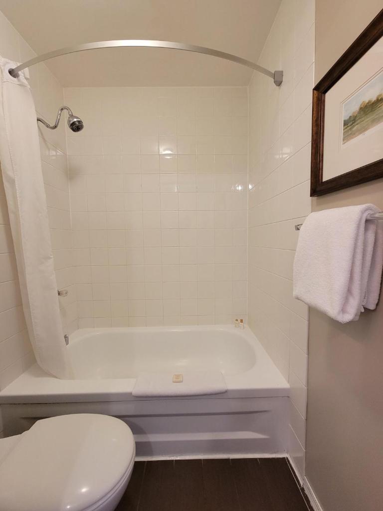 The Georgetown Inn photo 1