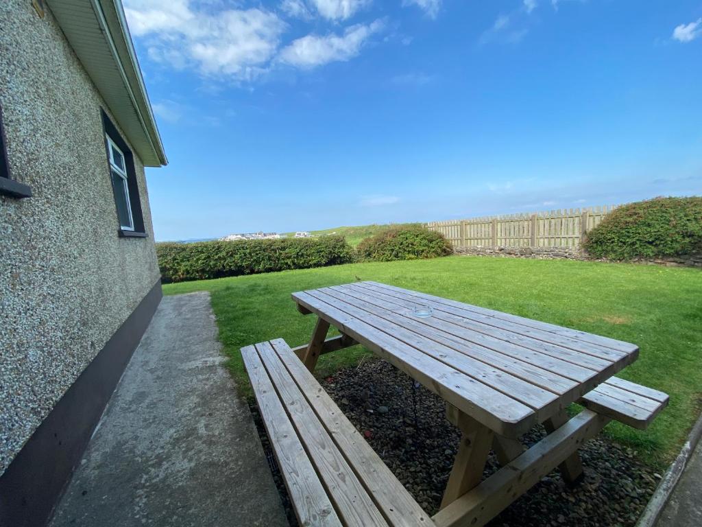 9 Tullan Strand, Bundoran photo 4