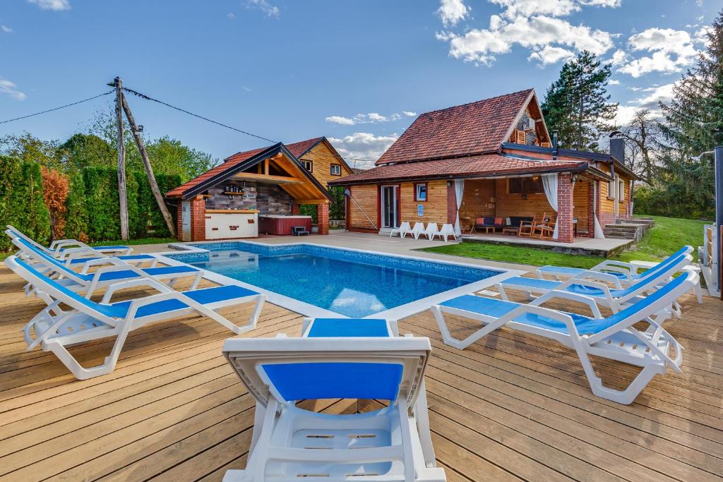Family friendly house with a swimming pool Ogulin, Gorski kotar - 15204 photo 4